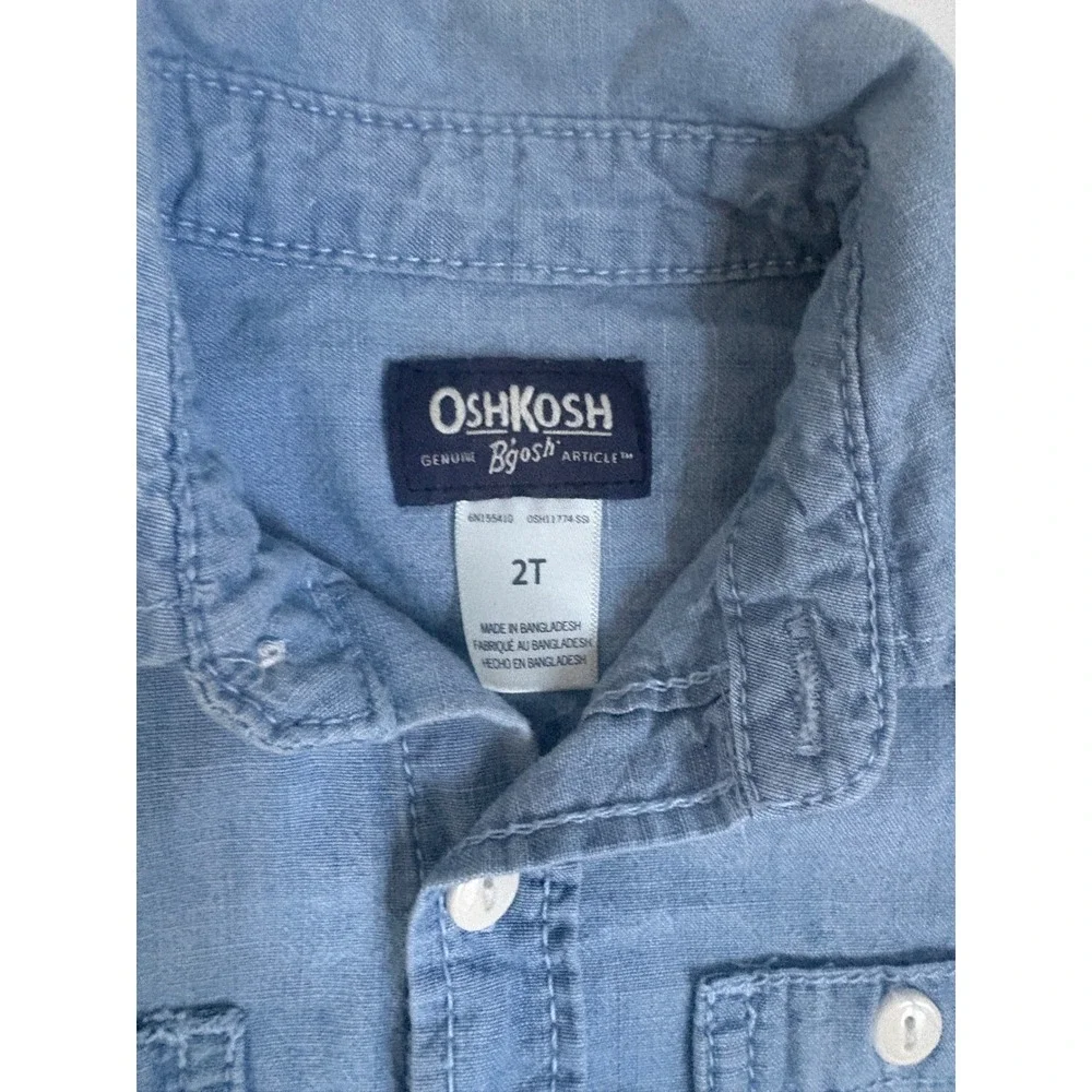 OshKosh B'gosh Boys 2T Blue Chambray Long Sleeve Button Down Shirt